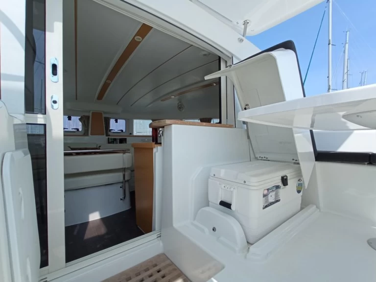 Wynajem łodzi Lagoon Lagoon 380 w Lefkáda na SamBoat 