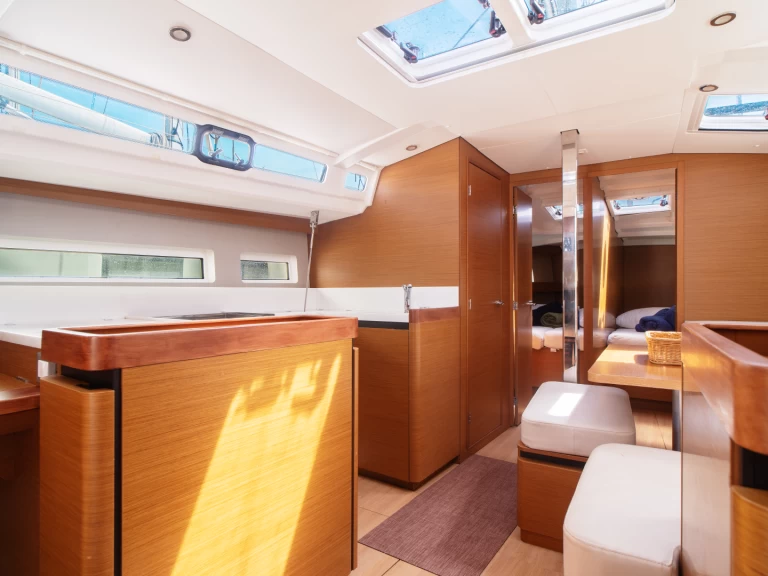 Żaglowiec do wynajmu w Olbia w najlepszej cenie