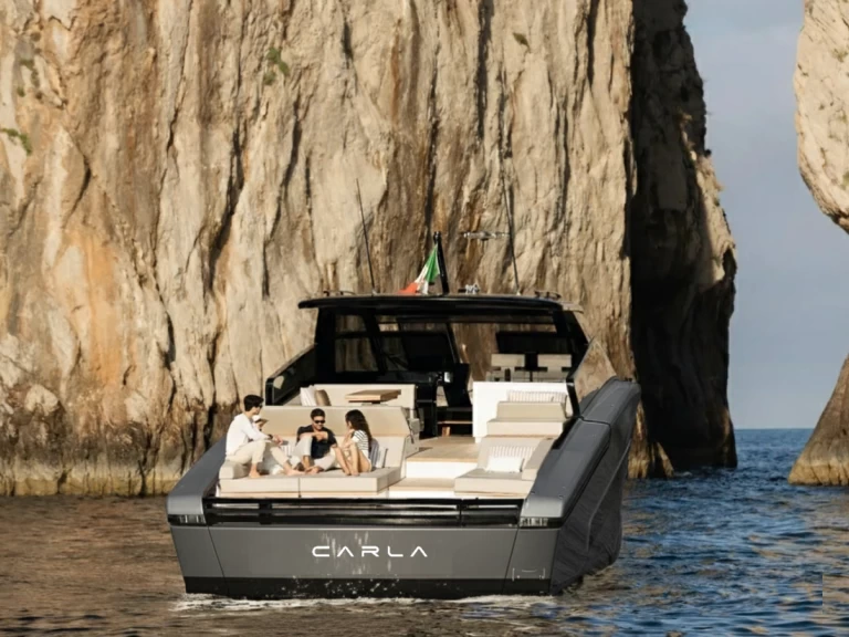 Wynajmij Luksusowy jacht z lub bez skippera Fiart w Salerno