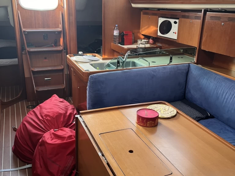 Wynajem Żaglowiec Dufour z patentem 