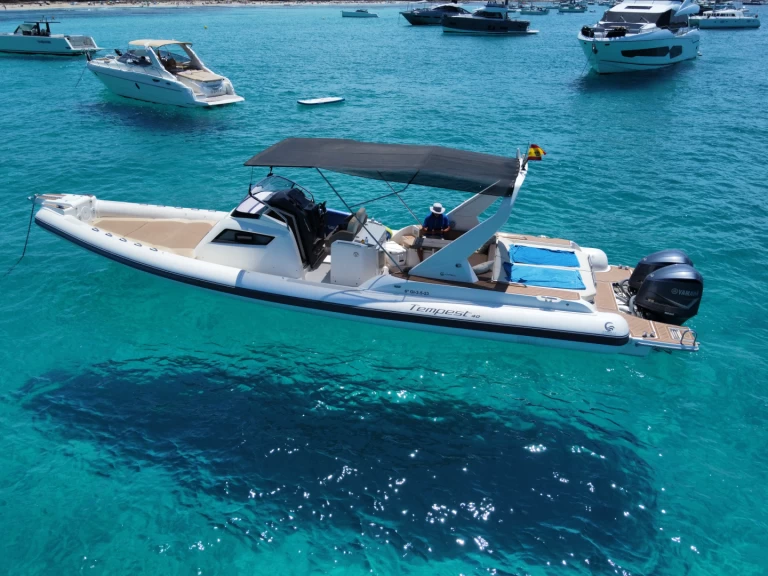 Wynajem łodzi Santa Eularia des Riu tanio Tempest 40