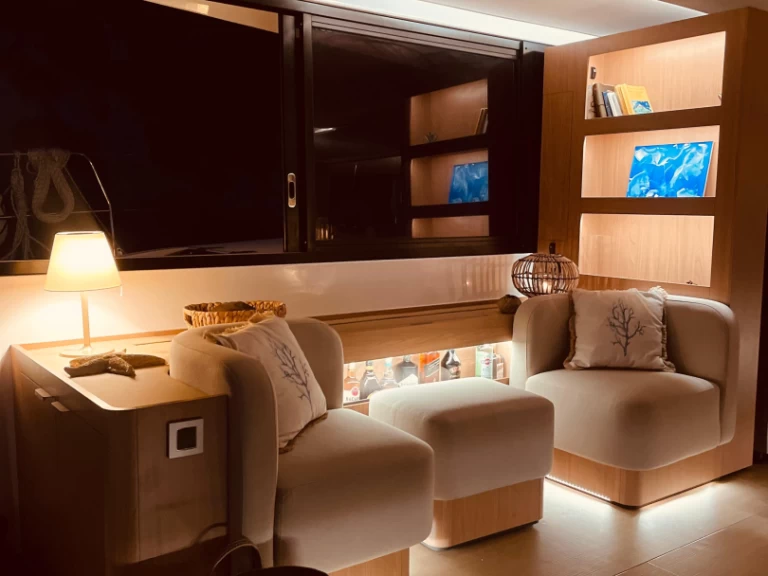 Wynajmij Katamaran z lub bez skippera Bali w Porto Cervo