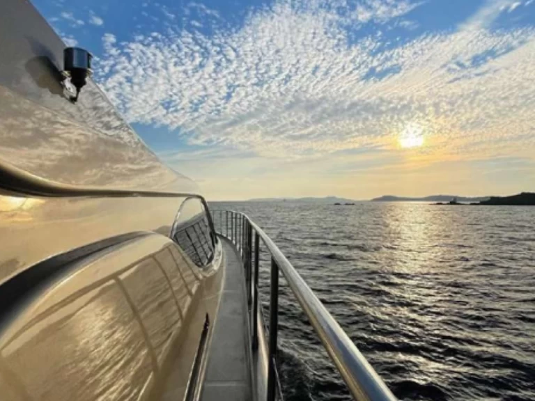 Wynajem w Mykonos (City)- Leopard Leopard 24 na SamBoat