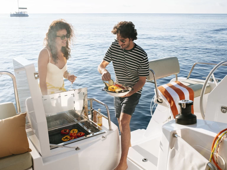 Wynajmij Katamaran z lub bez skippera Bali w Sant Antoni de Portmany