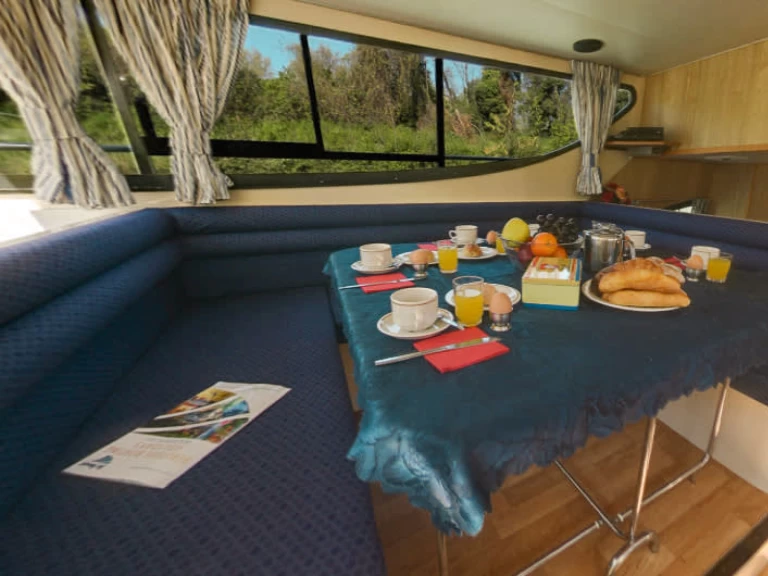 Wynajmij Motorówka z lub bez skippera Le Boat w Decize