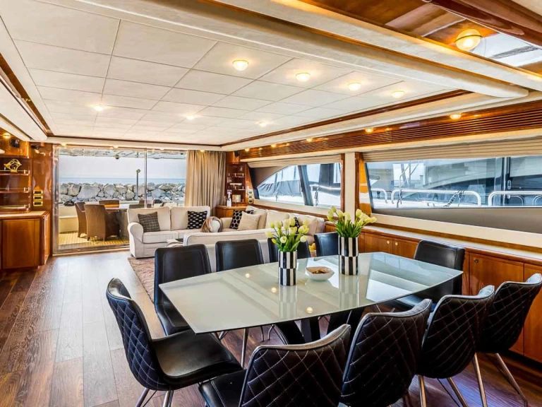 Wynajem łodzi Ferretti Ferretti 880 w Donji Seget na SamBoat 