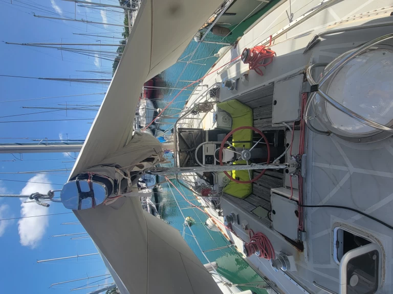 Wynajem Żaglowiec w Pointe-à-Pitre - Brument Vulcain V