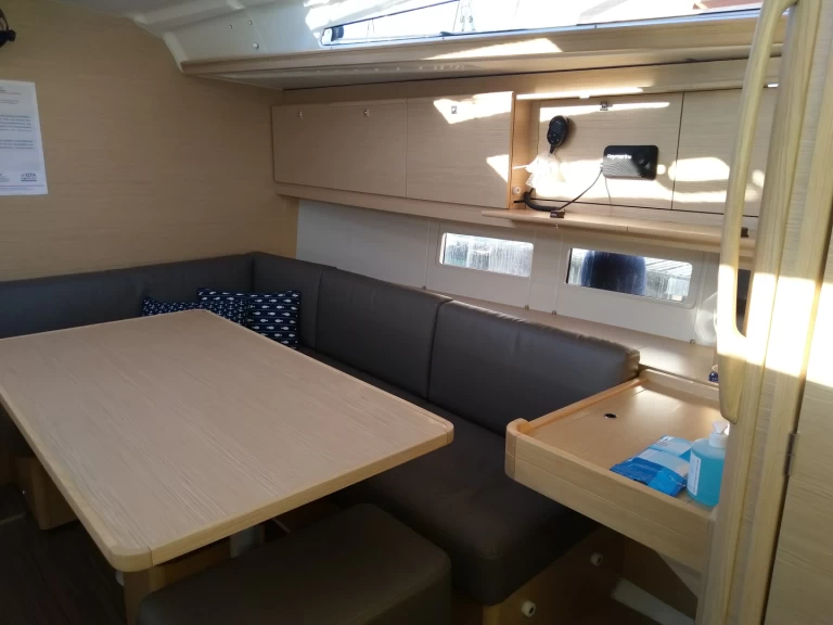 Wynajmij Żaglowiec z lub bez skippera Dufour w Nea Peramos