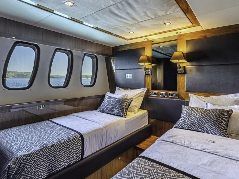 Wynajem w Trogir- Sunseeker Sunseeker Yacht 34M na SamBoat