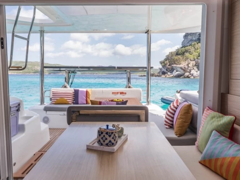 Lagoon Lagoon 38 - 4cab między profesjonalistami a osobami prywatnymi w Cugnana Verde