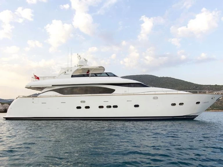 Wynajmij Luxury Yacht  2006 w Bodrum