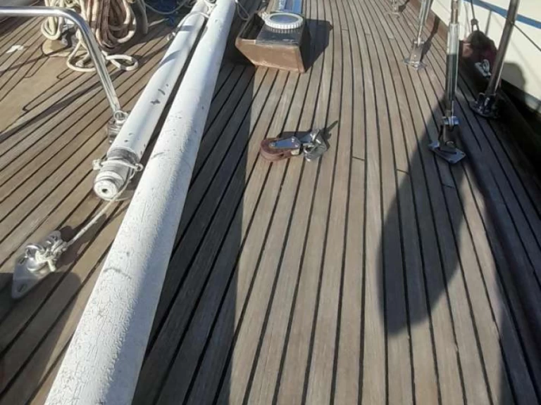 Wynajmij SWAN First 42 w Genova