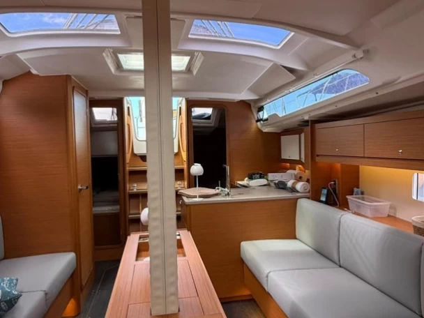 Wynajmij Żaglowiec z lub bez skippera Dufour w Castellammare del Golfo