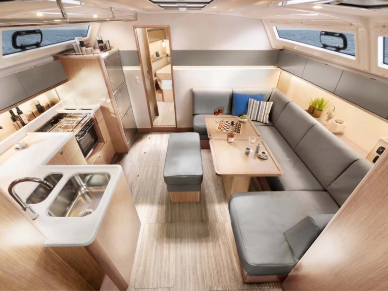 Wynajem łodzi Jezera tanio Bavaria Voyager 45