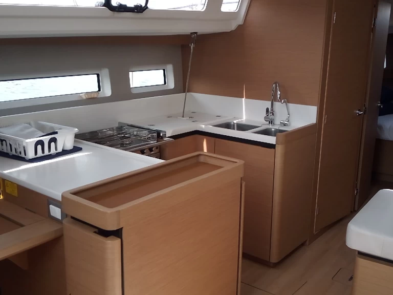 Wynajem łodzi Palamos tanio Sun Odyssey 440