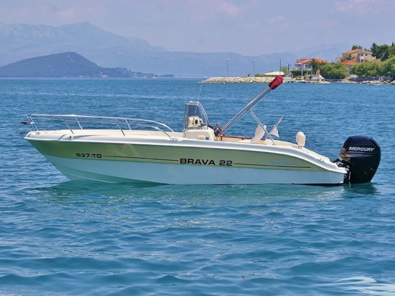 Wynajem w Trogir- Mingolla Brava 22 na SamBoat