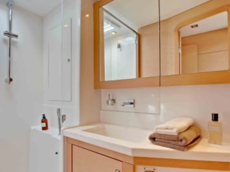 Wynajmij Lagoon Lagoon 450 F w Portofino