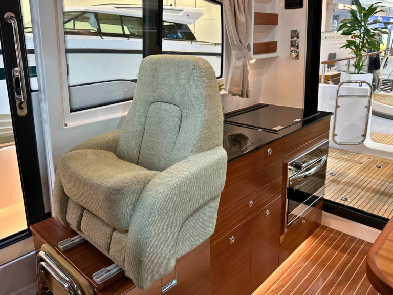 Wynajem w Split- Nimbus Nimbus 305 Coupe na SamBoat