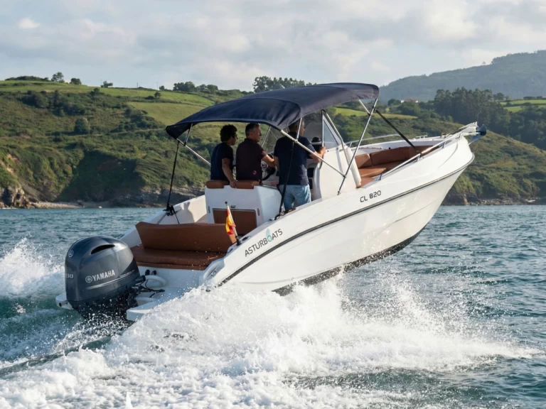 Wynajem Motorówka w Gijón - Nireus CL620