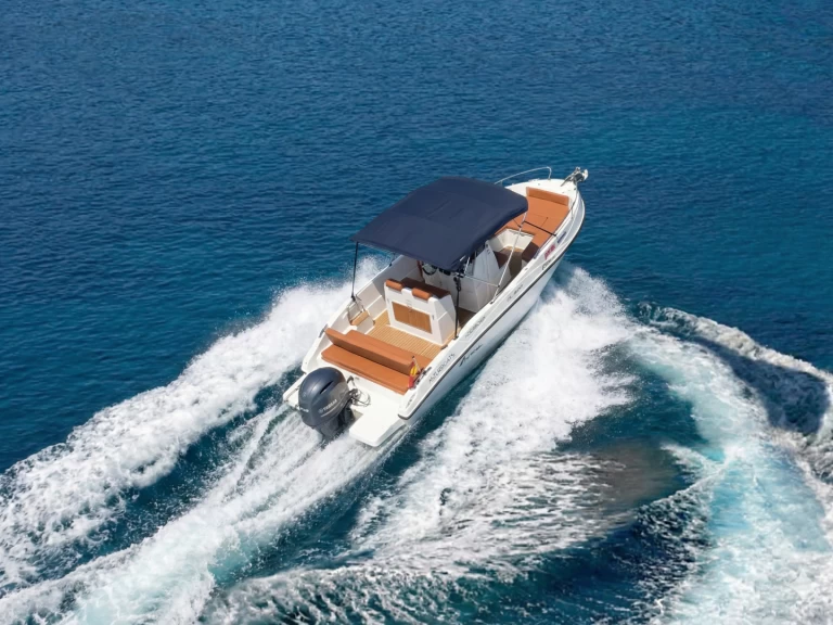 Wynajmij Motorówka z lub bez skippera Nireus w Gijón