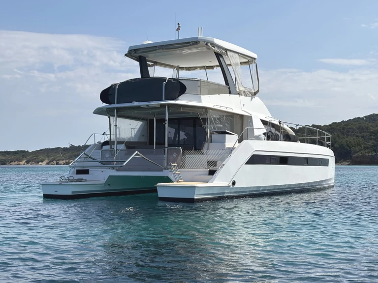 Wynajem Motorówka Leopard z patentem 