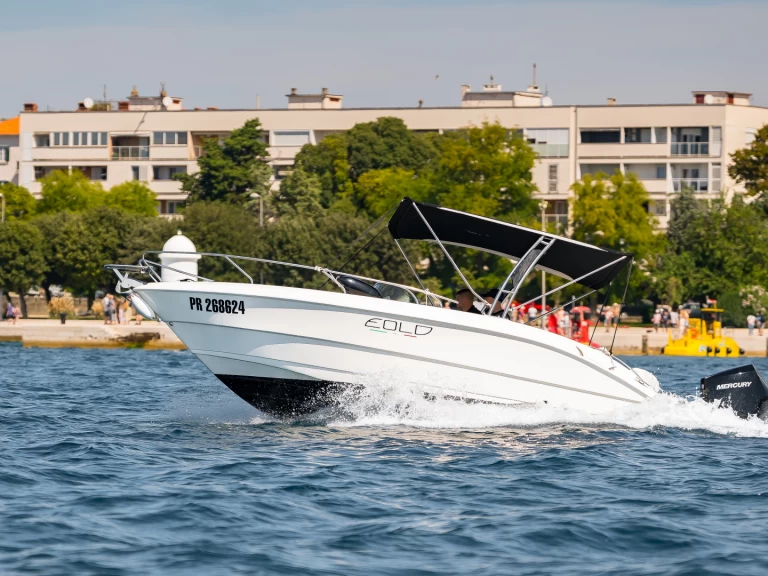 Wynajmij Eolo 730 HBS w Zadar