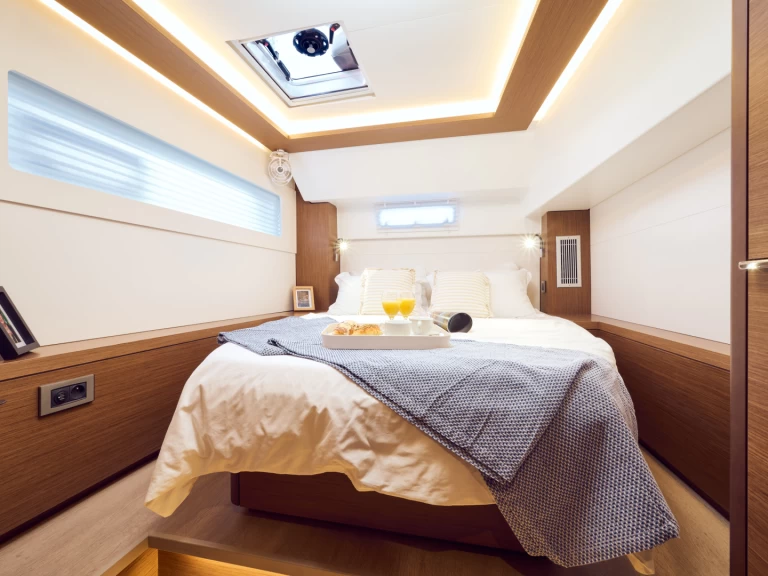 Wynajem łodzi Lagoon Lagoon 46 w Trogir na SamBoat 