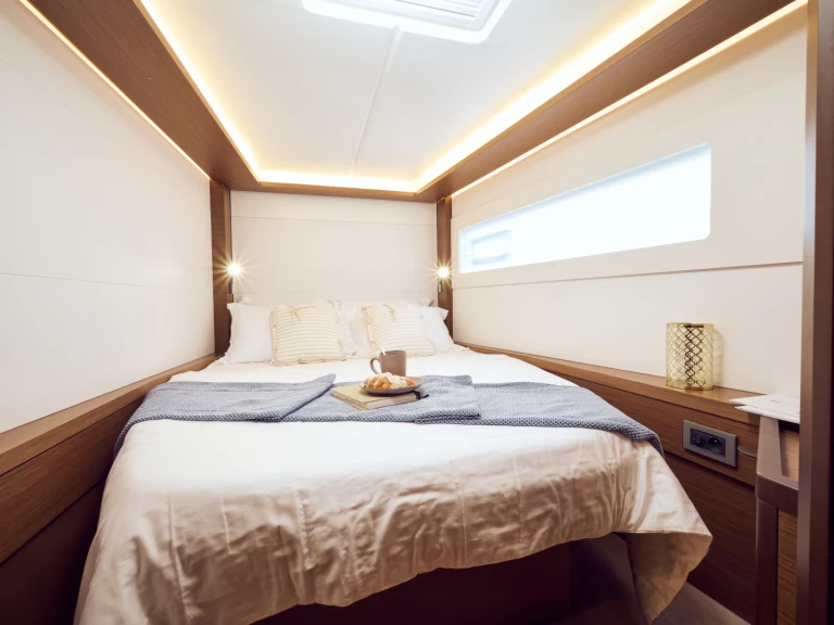 Wynajem łodzi Lagoon Lagoon 46 w Trogir na SamBoat 