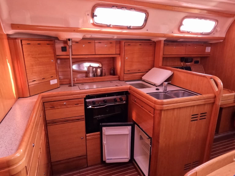 Wynajem łodzi Izola tanio Bavaria 50 Cruiser