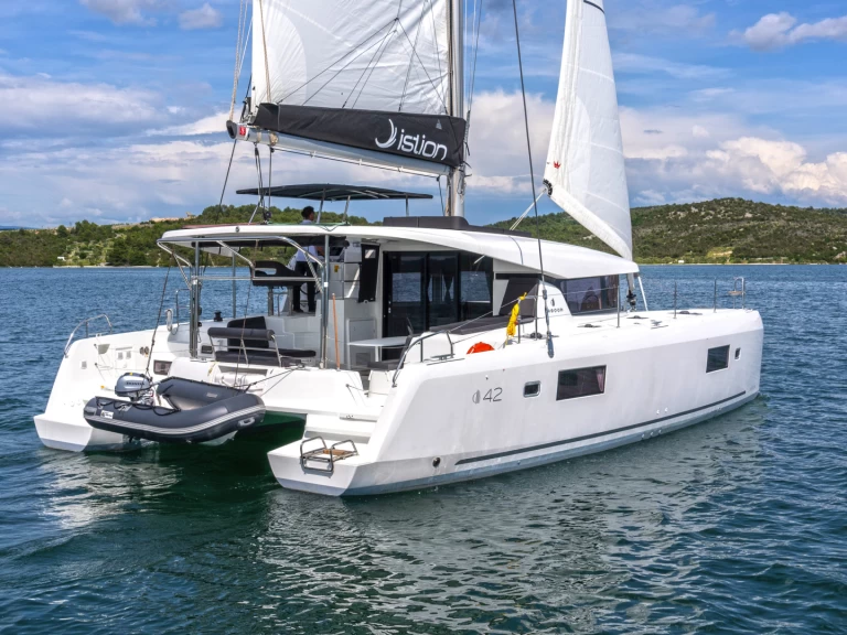 Wynajem łodzi Skradin tanio Lagoon 42