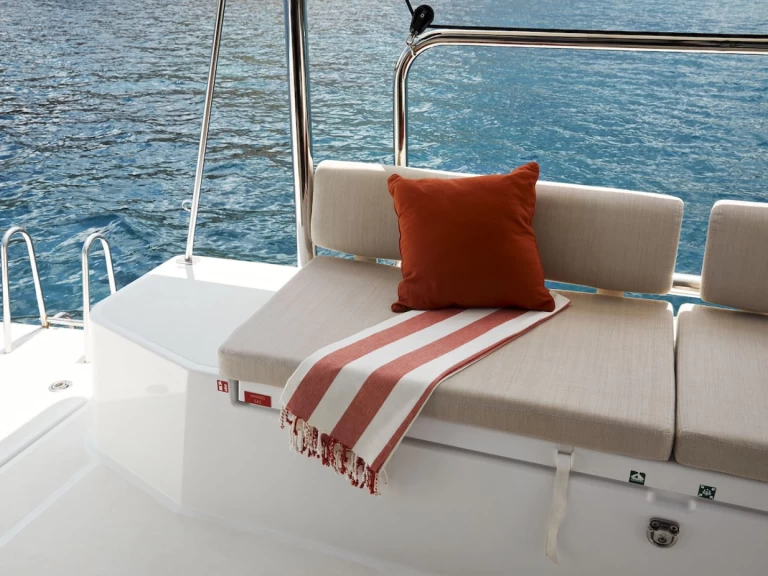 Wynajem Katamaran Bali z patentem 