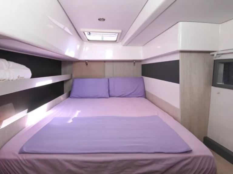 Wynajem w Nea Peramos- Leopard Catamarans / Robertson & Caine Leopard 51 PC - 4 + 2 cab. na SamBoat