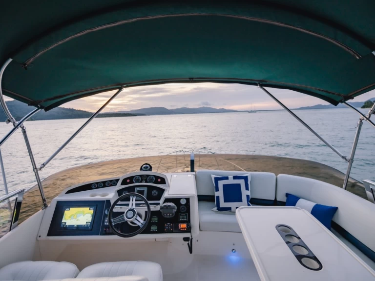 Wynajem w Phuket (City)- Princess Princess 42 na SamBoat