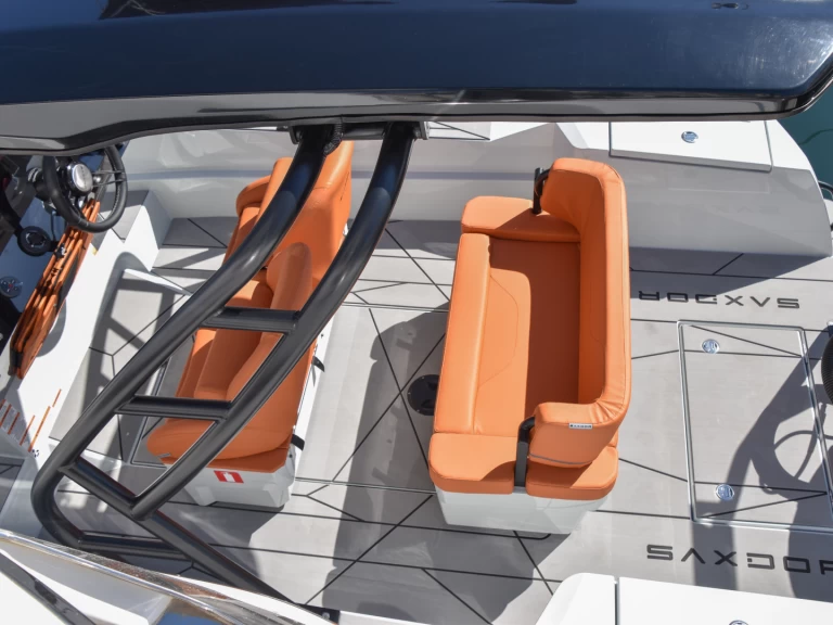 Wynajem Motorówka w Ibiza Town - Saxdor Saxdor 200 