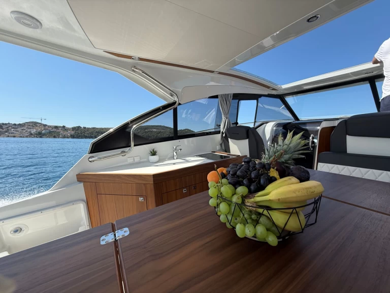 Wynajem w Trogir- Grandezza Grandezza 34 OC na SamBoat