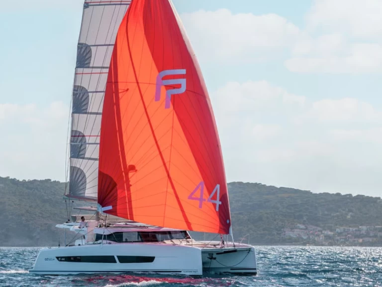 Fountaine Pajot Fountaine Pajot FP 44 Quatuor - 4 + 2 cab. między profesjonalistami a osobami prywatnymi w Nassau