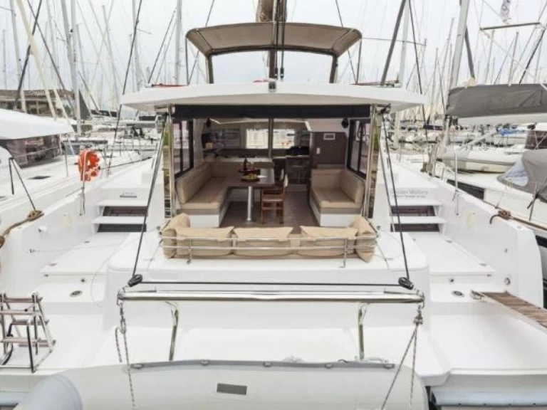 Wynajem łodzi Ávdira tanio Bali 4.1