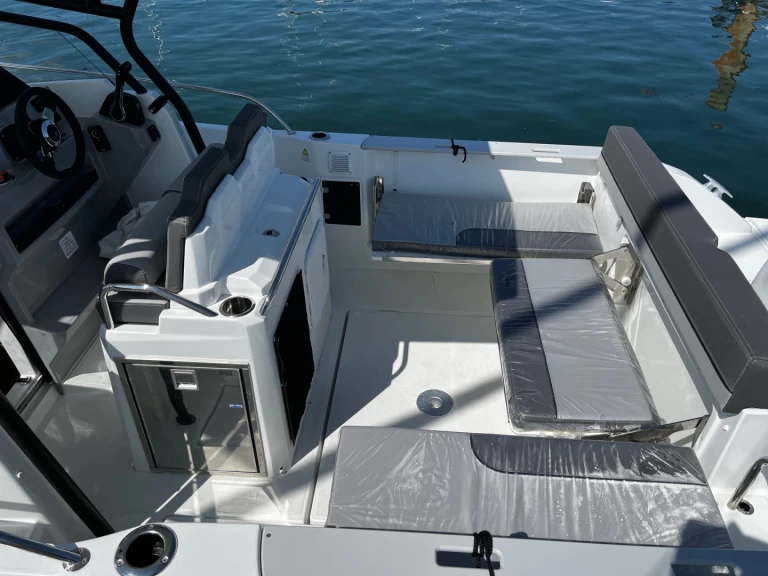 Motorówka do wynajmu w La Forêt-Fouesnant w najlepszej cenie