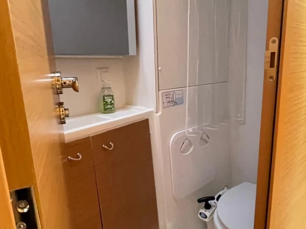 Wynajem Katamaran Excess z patentem 