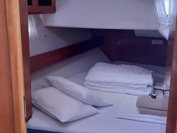 Żaglowiec do wynajmu w Trogir w najlepszej cenie