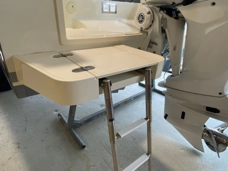 Motorówka do wynajmu w Lège-Cap-Ferret w najlepszej cenie