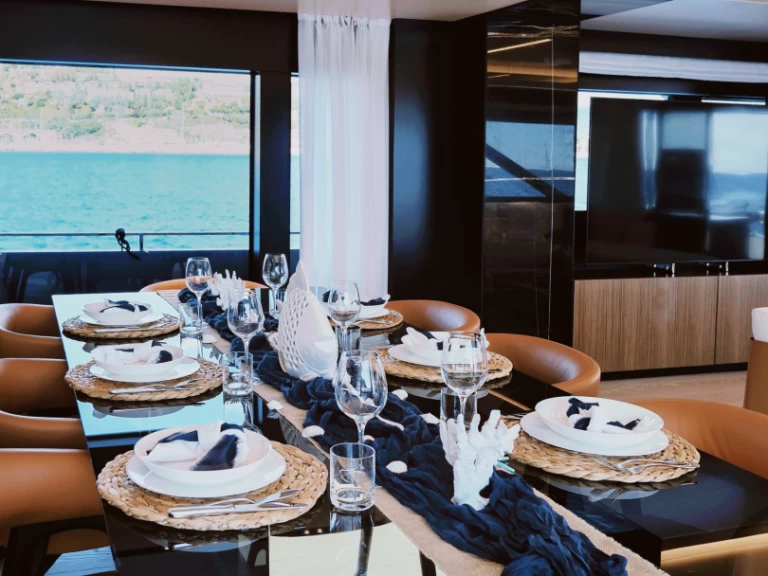 Wynajem łodzi Mandelieu-la-Napoule tanio Riva 102 Corsaro Super