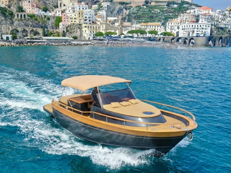 Wynajem łodzi Nautica Esposito Positano 32 w Amalfi na SamBoat 