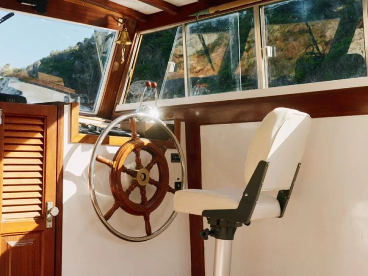 Wynajem Motorówka w Mahon - Capeador llaut menorquin