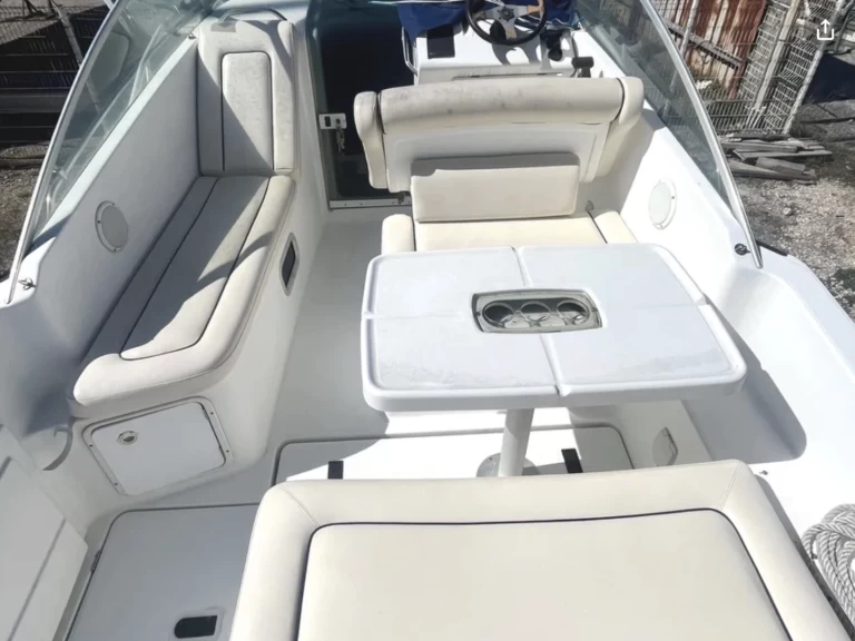 Wynajem Motorówka w Bormes-les-Mimosas - Bénéteau Flyer 701