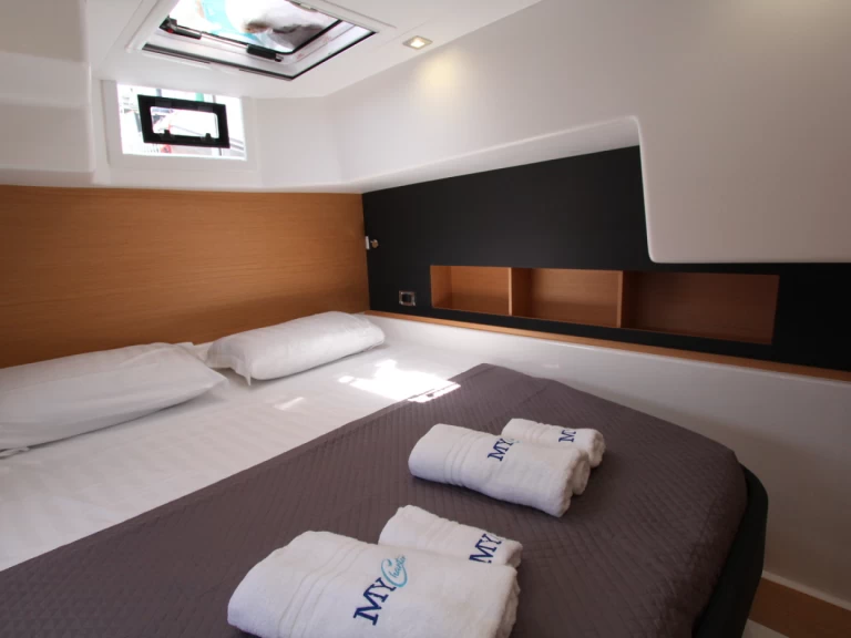 Dufour Dufour Catamarans 48 Sail między profesjonalistami a osobami prywatnymi w Cecina