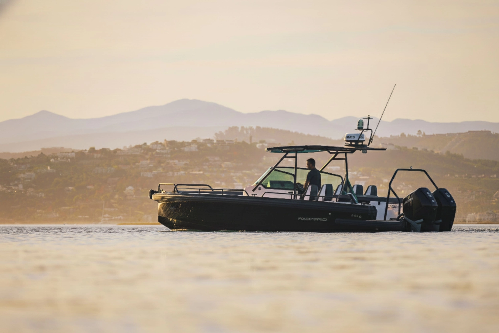 Wynajem Motorówka w Marina de Lagos - Axopar 28 T-Top