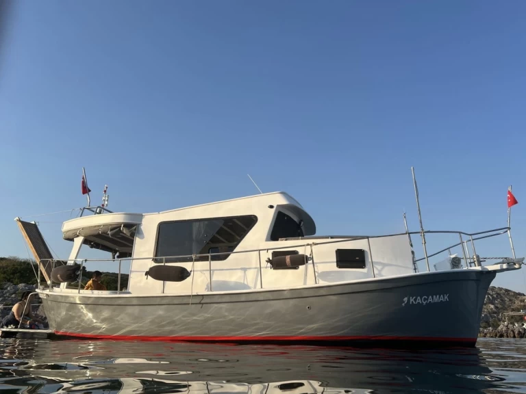 Wynajem łodzi Bodrum tanio Trawler 