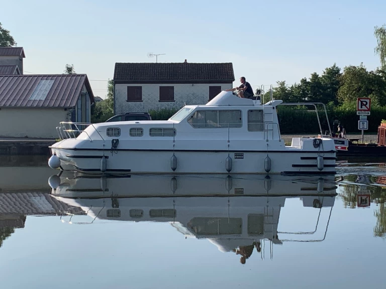 Wynajem w Mittersheim- Triton Triton 1050 Fly na SamBoat