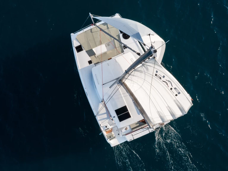 Wynajem Katamaran Bali z patentem 